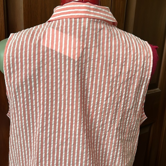 Elle Button-down sleeveless shirt striped coral/ white Ties at waist Size M - Picture 7 of 9